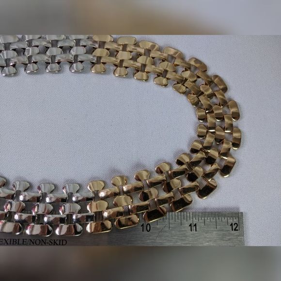 Steve Madden Gold & Silver Tone Collar  Necklace - Picture 4 of 8